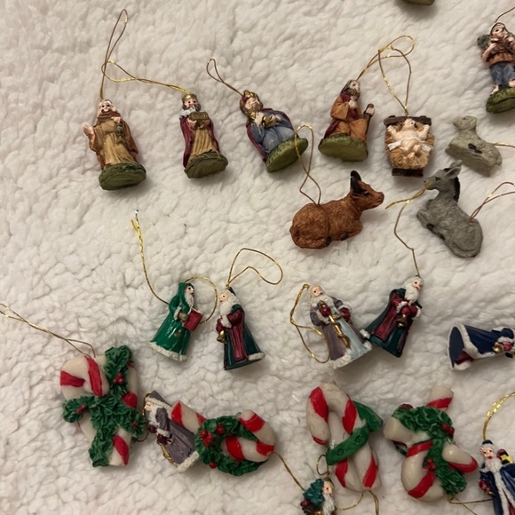 Mini ornaments - Picture 2 of 6